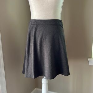 Vintage Outback Red Grey flippy skirt. Size L. Side zip. No tags but never worn